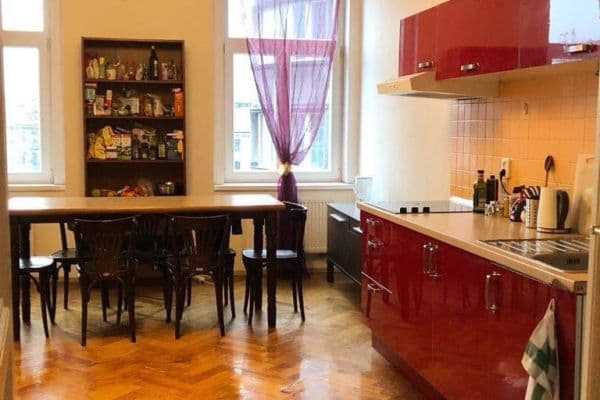 Pronájem bytu 4+kk 25 m², Pernerova, Praha 8 Pronájem bytu 4+kk 25 m², Pernerova, Praha 8