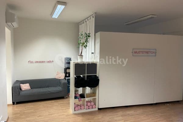 Pronájem kanceláře 46 m², Jandova, Praha