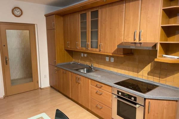 Pronájem bytu 3+kk 70 m², Toužimská, Praha Pronájem bytu 3+kk 70 m², Toužimská, Praha