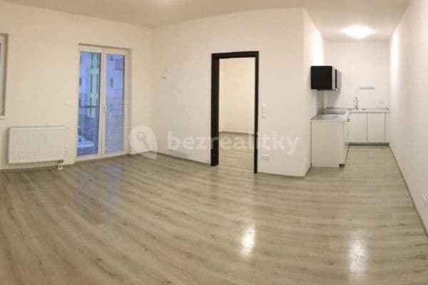 Pronájem bytu 2+kk 55 m², ulice Generála Selnera, Kladno Pronájem bytu 2+kk 55 m², ulice Generála Selnera, Kladno