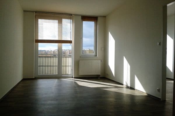 Pronájem bytu 2+kk 53 m², Zlonická, Pronájem bytu 2+kk 53 m², Zlonická,