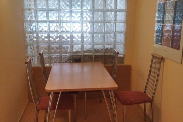 Pronájem bytu 2+kk 40 m², Hackerova, Praha 8 Pronájem bytu 2+kk 40 m², Hackerova, Praha 8