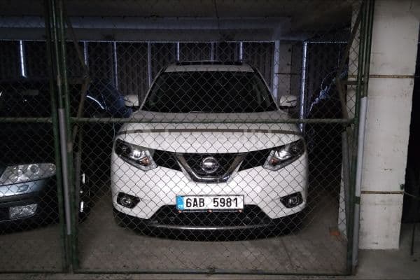 Pronájem garáže 14 m², Milevská, Praha 4 Pronájem garáže 14 m², Milevská, Praha 4