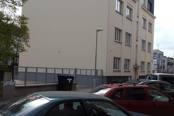 Pronájem bytu Garsoniéra 24 m², Letců, Hradec Králové Pronájem bytu Garsoniéra 24 m², Letců, Hradec Králové