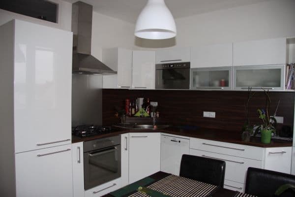 Pronájem bytu 3+1 79 m², Údolní, Praha 4 Pronájem bytu 3+1 79 m², Údolní, Praha 4