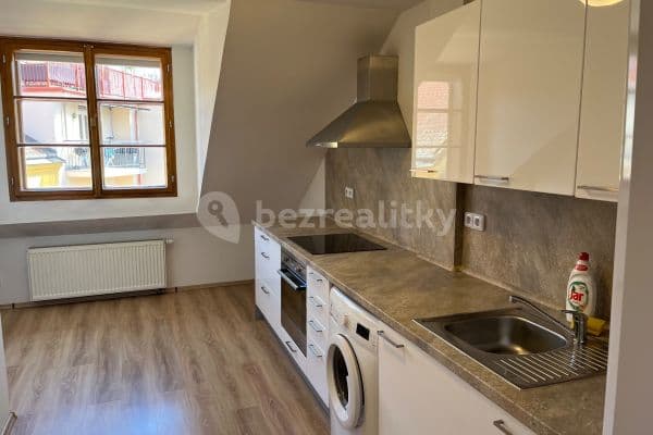 Pronájem bytu 1+1 40 m², Boleslavova, Praha Pronájem bytu 1+1 40 m², Boleslavova, Praha