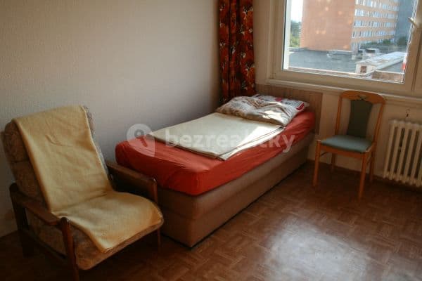 Pronájem bytu 2+1 19 m², Pomořanská, Praha, Praha