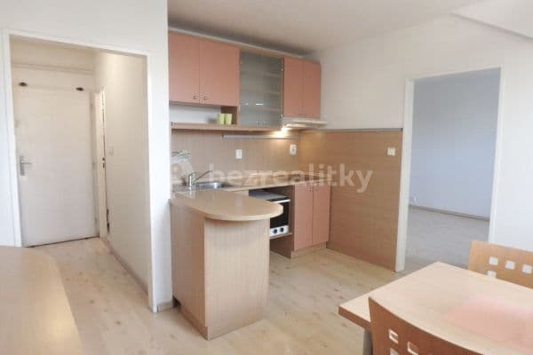 Pronájem bytu 1+1 55 m², Součkova, Brno-Komín