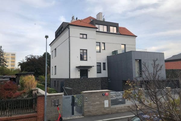 Pronájem bytu 5+kk 157 m², Révová, Praha Pronájem bytu 5+kk 157 m², Révová, Praha