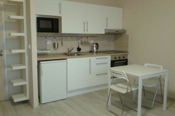 Pronájem bytu 1+kk 36 m², Oblá, Brno-Nový Lískovec Pronájem bytu 1+kk 36 m², Oblá, Brno-Nový Lískovec