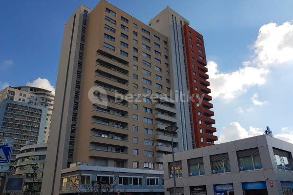 Pronájem bytu 1+kk 35 m², Sluneční náměstí, Praha Pronájem bytu 1+kk 35 m², Sluneční náměstí, Praha