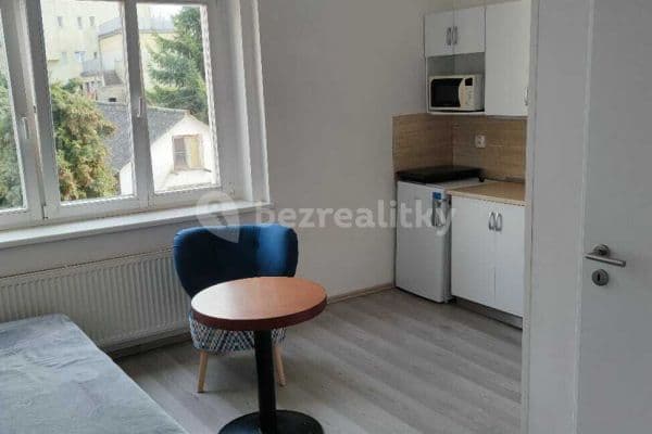Pronájem bytu Garsoniéra 22 m², Pod Karlovarskou silnicí, Praha 6 Pronájem bytu Garsoniéra 22 m², Pod Karlovarskou silnicí, Praha 6