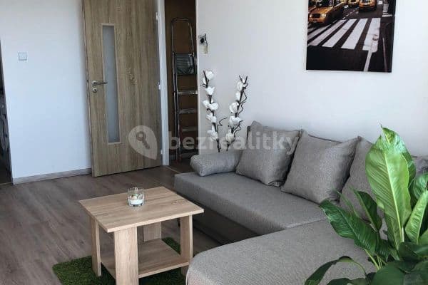 Pronájem bytu 2+kk 38 m², Lovosická, Pronájem bytu 2+kk 38 m², Lovosická,