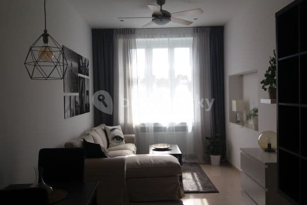 Pronájem bytu 2+kk 55 m², U Skládky, Pronájem bytu 2+kk 55 m², U Skládky,