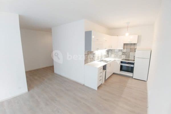 Pronájem bytu 2+kk 47 m², V Lázních, Jesenice Pronájem bytu 2+kk 47 m², V Lázních, Jesenice