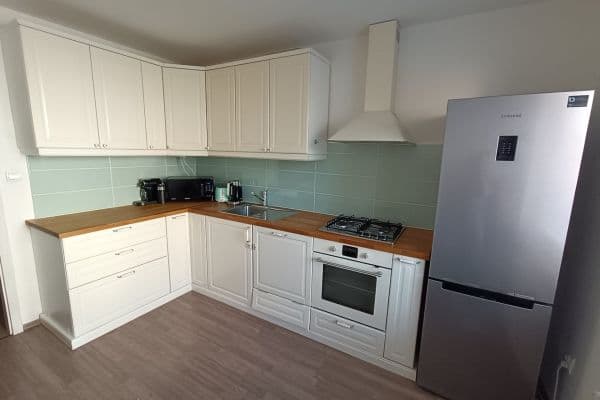 Pronájem bytu 2+1 64 m², Bolívarova, Praha Pronájem bytu 2+1 64 m², Bolívarova, Praha