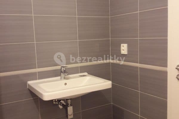 Pronájem bytu 2+1 74 m², Sokolovská, Praha Pronájem bytu 2+1 74 m², Sokolovská, Praha