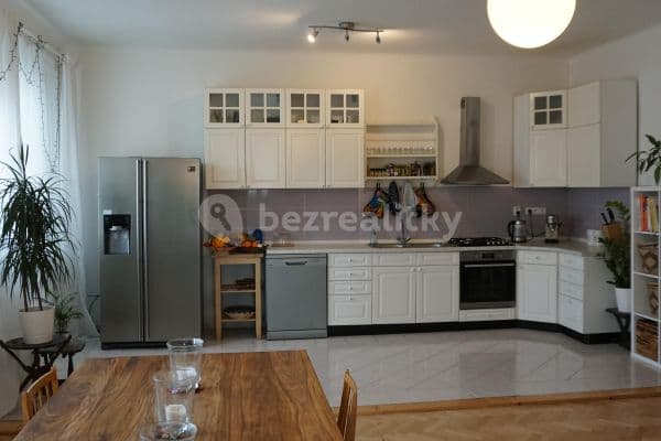Pronájem bytu 3+kk 114 m², Moskevská, Praha Pronájem bytu 3+kk 114 m², Moskevská, Praha