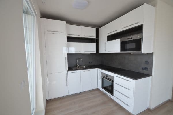 Pronájem bytu 2+kk 59 m², Štanderova, Hlavní město Praha Pronájem bytu 2+kk 59 m², Štanderova, Hlavní město Praha