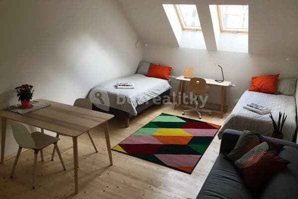 Pronájem bytu 1+kk 32 m², Dukelských hrdinů, Praha 7 Pronájem bytu 1+kk 32 m², Dukelských hrdinů, Praha 7
