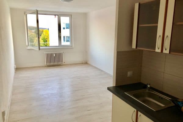 Pronájem bytu 2+kk 45 m², Šachetní, Příbram, Středočeský kraj Pronájem bytu 2+kk 45 m², Šachetní, Příbram, Středočeský kraj