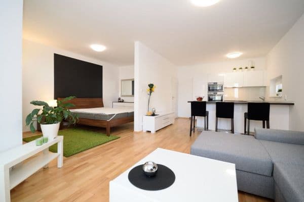 Pronájem bytu 2+kk 55 m², Makedonská, Hlavní město Praha Pronájem bytu 2+kk 55 m², Makedonská, Hlavní město Praha