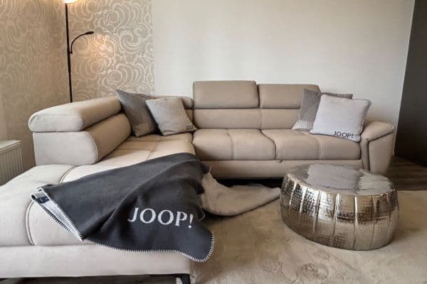 Pronájem bytu 2+kk 70 m², Zvěřinova, Praha Pronájem bytu 2+kk 70 m², Zvěřinova, Praha