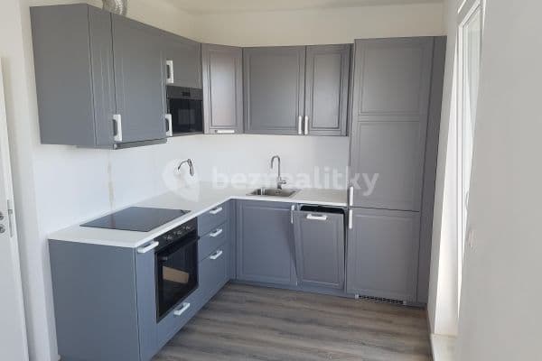 Pronájem bytu 2+kk 58 m², Hlučkova, Praha Pronájem bytu 2+kk 58 m², Hlučkova, Praha