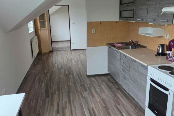 Pronájem bytu 2+kk 43 m², Plhovská, Praha 21 Pronájem bytu 2+kk 43 m², Plhovská, Praha 21