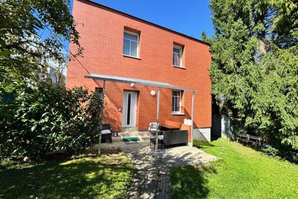 Pronájem bytu 3+1 80 m², Lesní čtvrť I, Zlín Pronájem bytu 3+1 80 m², Lesní čtvrť I, Zlín