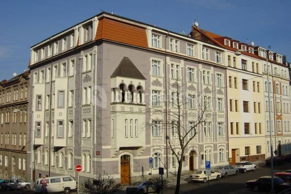 Pronájem kanceláře 15 m², Jeseniova, Hlavní město Praha Pronájem kanceláře 15 m², Jeseniova, Hlavní město Praha