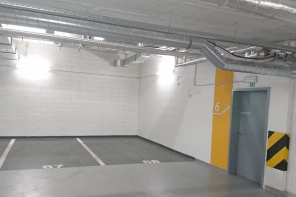Pronájem garáže 12 m², Walterovo náměstí, Pronájem garáže 12 m², Walterovo náměstí,