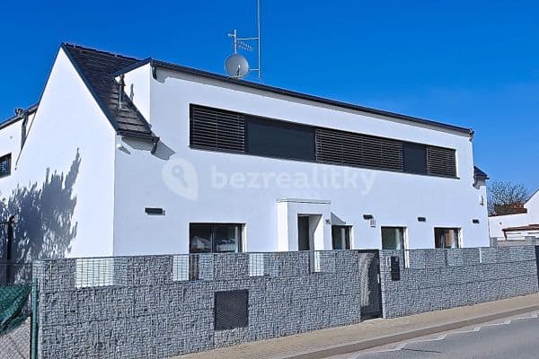 Pronájem bytu 2+kk 73 m², Josefa Houdka, Hlavní město Praha Pronájem bytu 2+kk 73 m², Josefa Houdka, Hlavní město Praha