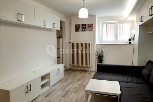Pronájem bytu 1+kk 25 m², Bajkalská, Praha Pronájem bytu 1+kk 25 m², Bajkalská, Praha