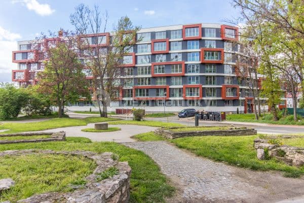 Pronájem garáže 12 m², Vojenova, Pronájem garáže 12 m², Vojenova,