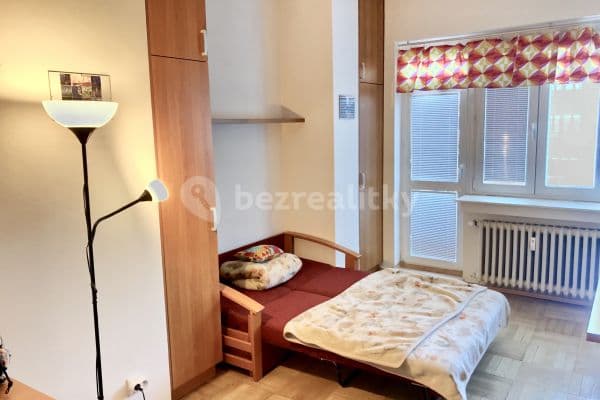 Pronájem bytu Garsoniéra 21 m², Bayerova, Brno Pronájem bytu Garsoniéra 21 m², Bayerova, Brno