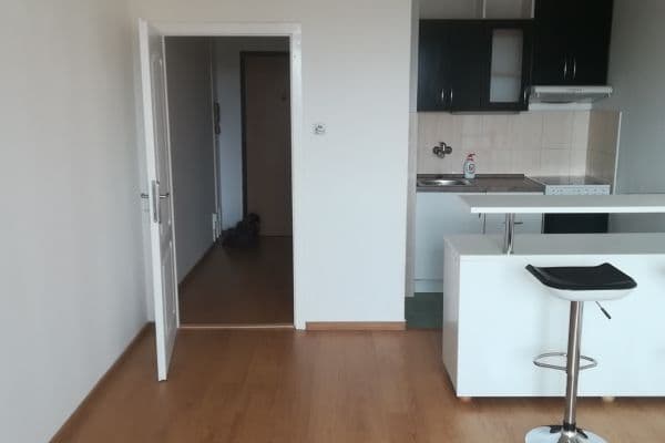 Pronájem bytu 2+kk 35 m², Jílová, Olomouc Pronájem bytu 2+kk 35 m², Jílová, Olomouc