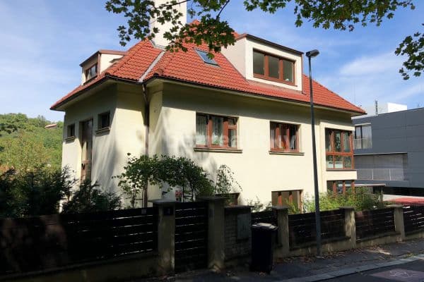 Pronájem bytu Garsoniéra 14 m², Pod Kesnerkou, Hlavní město Praha Pronájem bytu Garsoniéra 14 m², Pod Kesnerkou, Hlavní město Praha