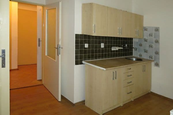 Pronájem bytu 1+1 38 m², Grafická, Praha Pronájem bytu 1+1 38 m², Grafická, Praha