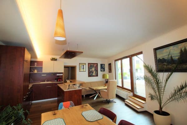 Pronájem bytu 5+kk 150 m², U Hranic, Hlavní město Praha Pronájem bytu 5+kk 150 m², U Hranic, Hlavní město Praha