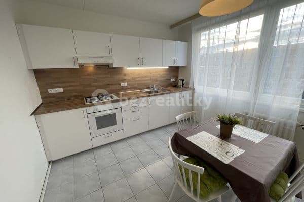 Pronájem bytu 4+1 83 m², Daňkova, Praha Pronájem bytu 4+1 83 m², Daňkova, Praha