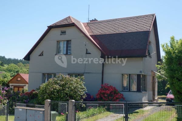 Prodej domu 225 m², pozemek 967 m², Košťálov
