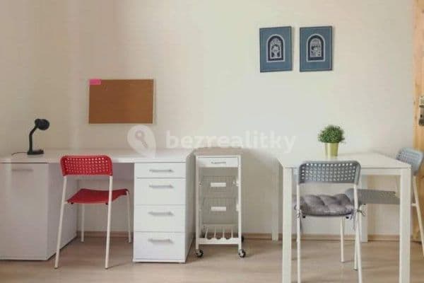 Pronájem bytu 1+kk 25 m², Svatoslavova, Praha Pronájem bytu 1+kk 25 m², Svatoslavova, Praha