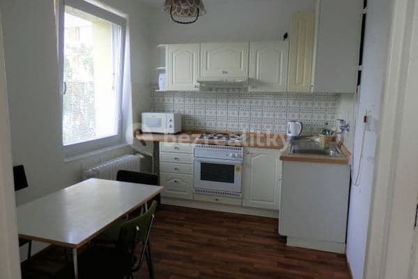 Pronájem bytu 3+1 68 m², Kovařovicova, Hlavní město Praha Pronájem bytu 3+1 68 m², Kovařovicova, Hlavní město Praha