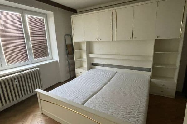 Pronájem bytu 3+kk 56 m², Šárecká, Hlavní město Praha Pronájem bytu 3+kk 56 m², Šárecká, Hlavní město Praha