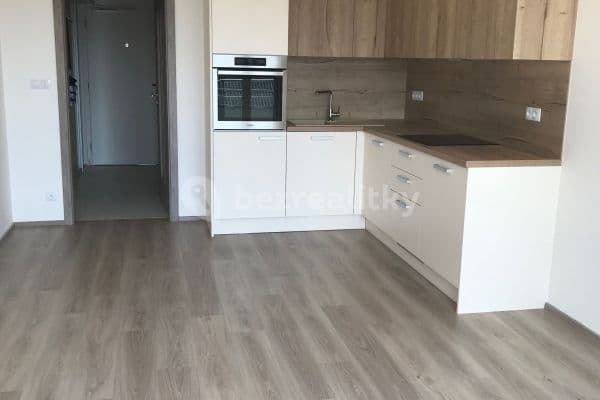 Pronájem bytu 1+kk 30 m², Petrohradská, Hlavní město Praha Pronájem bytu 1+kk 30 m², Petrohradská, Hlavní město Praha