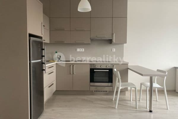 Pronájem bytu 1+kk 42 m², Škrábkových, Praha - Letňany Pronájem bytu 1+kk 42 m², Škrábkových, Praha - Letňany