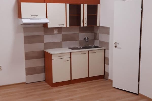 Pronájem bytu 2+kk 50 m², Dolní hejčínská, Olomouc Pronájem bytu 2+kk 50 m², Dolní hejčínská, Olomouc