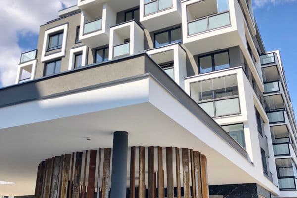 Pronájem bytu 1+kk 38 m², Makedonská, Praha Pronájem bytu 1+kk 38 m², Makedonská, Praha