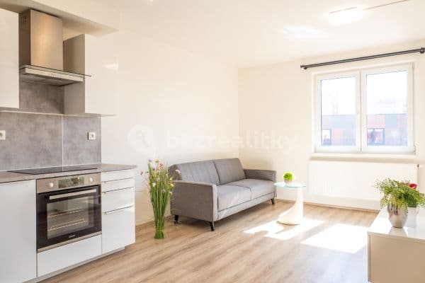 Pronájem bytu 2+kk 50 m², Škrábkových, Praha Pronájem bytu 2+kk 50 m², Škrábkových, Praha